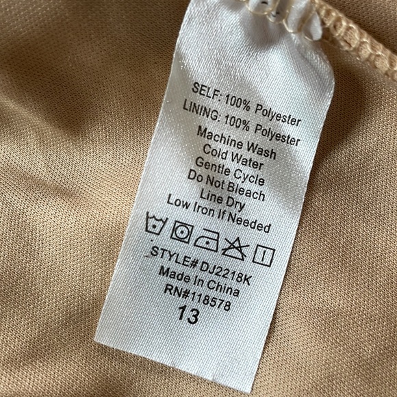 Haute Nites long gown size 13 - Picture 15 of 16